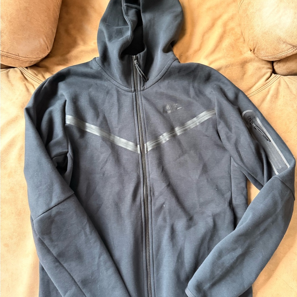 NikeTech - Full-Zip Jacket - Black